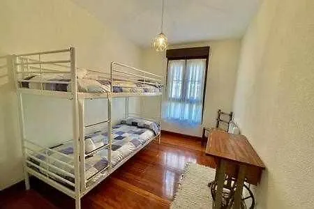 Апартаменты Txiripa Etxea , Piso Centrico En Casco Antiguo. Бермео